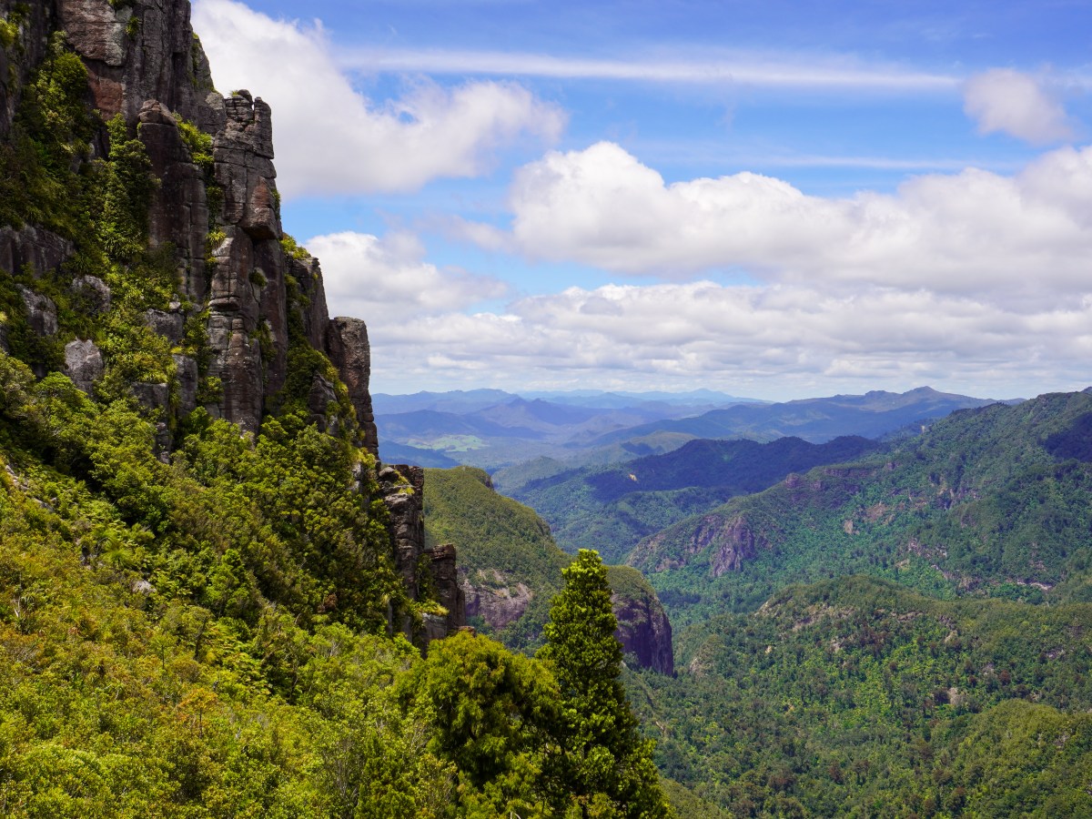 Your New Go-To Packing List for Day&nbsp;Hikes